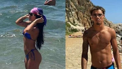 Filho de Ronaldinho Gaúcho curte praia com irmã de atriz da Globo