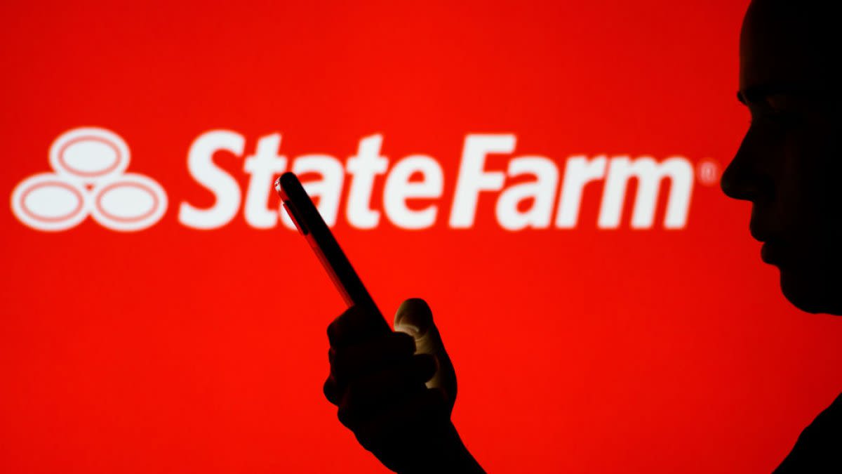 San Diego County Supervisors approve resolution calling out State Farm for canceled policies