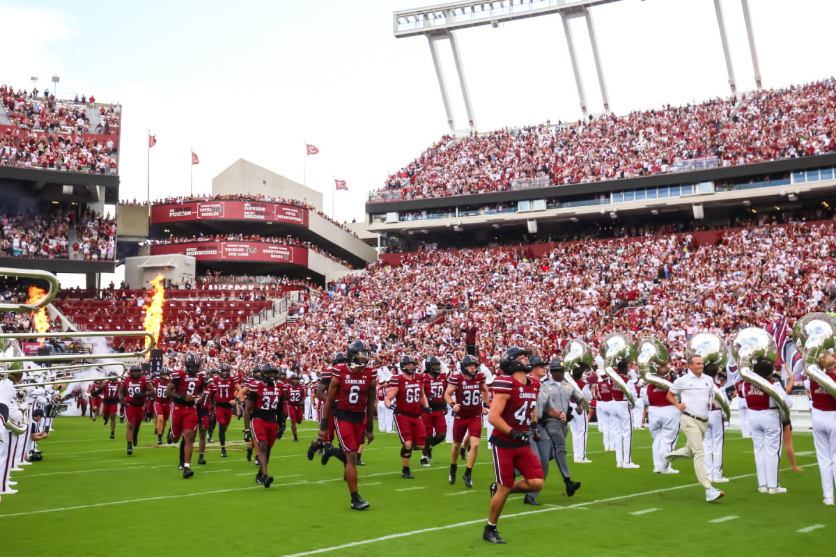 National Anthem Performance Before LSU-South Carolina Goes Viral