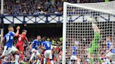 0-0. Pickford alarga la agonía del Liverpool