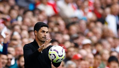 Arsenal manager Arteta signs new deal