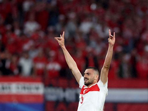 Eurocopa 2024: el héroe turco Merih Demiral festejó en el partido ante Austria y desató un escándalo en Alemania