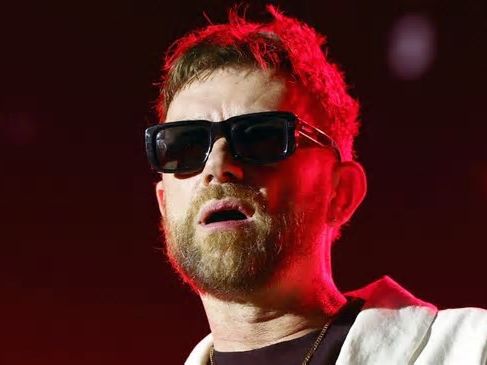 Damon Albarn dei Blur si arrabbia con il pubblico del Coachella: “Non ci vedrete mai più”