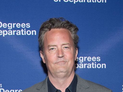 Matthew Perry's Friends co-stars vow to find Hollywood dealer who sold him drug