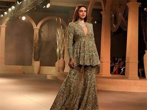 Look: Aditi Rao Hydari adds her charm to runway at India Couture Week