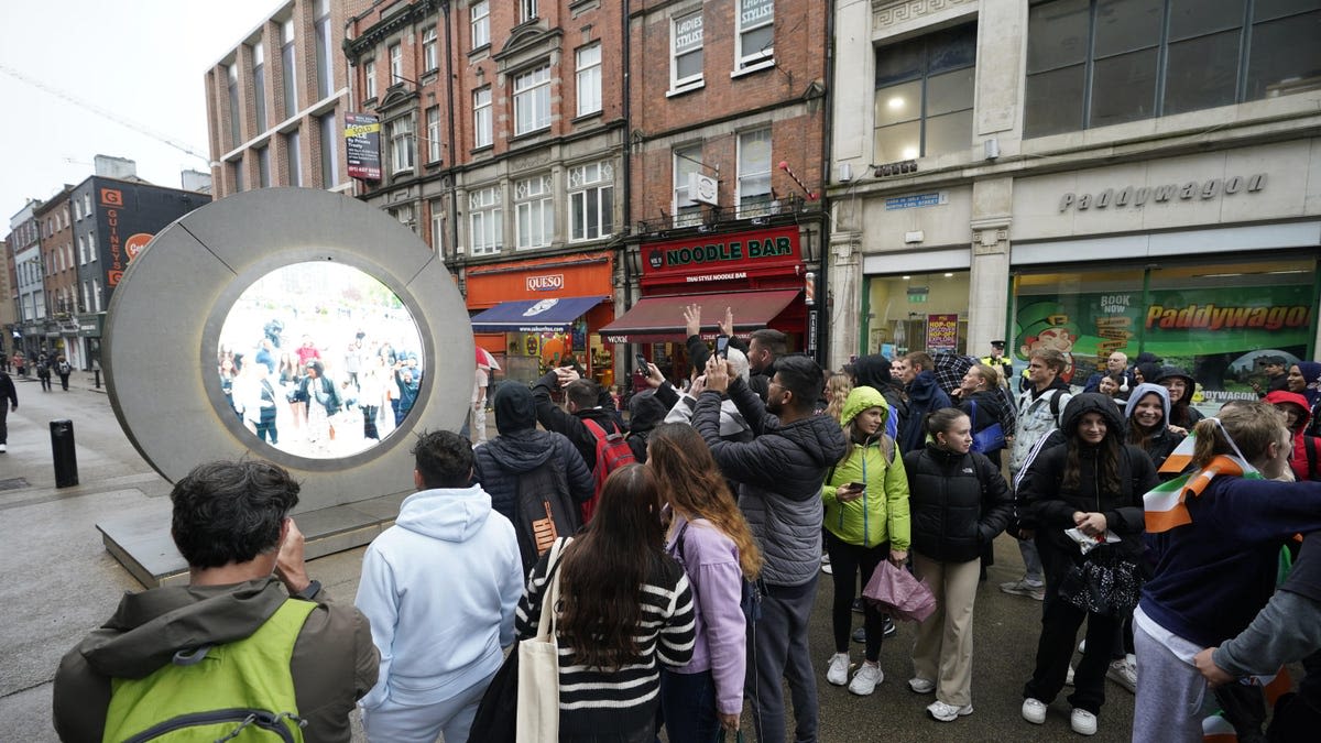 An artist put up a livestream 'portal' connecting New York and Dublin and of course people ruined it