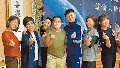 許富凱生日收驚喜 願《孟婆客棧》巡演順利 - 娛樂新聞