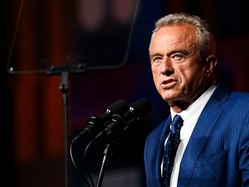 Robert F. Kennedy Jr. dice que dejó un oso muerto en Central Park como broma