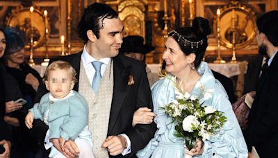 ... boda de Luna Medina de Orleáns-Braganza y Giovanni Rapazzini de Buzzaccarini en el impresionante Pazo de Oca, conocido como ‘el Versalles de Galicia’