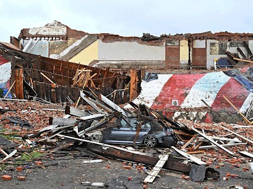 Tornado devastates New York community