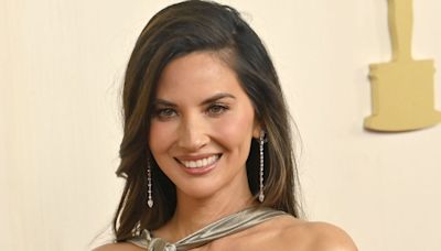 Olivia Munn froze eggs, underwent hysterectomy after breast cancer diagnosis