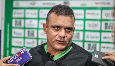 Renatinho vê Manaus superior em empate e elogia grupo: "Serviu para ativar o nível de confiança"