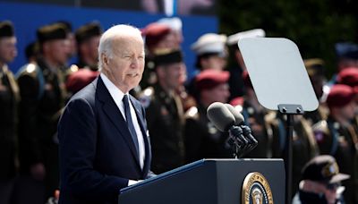 Biden durante el aniversario por el Día D: Las “fuerzas oscuras” enfrentadas “nunca desaparecerán”