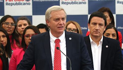 José Antonio Kast por presidenciales: “Me encantaría competir con Michelle Bachelet” - La Tercera