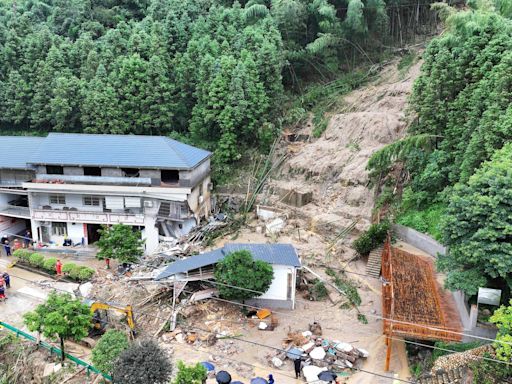 Deslizamento de terra após tempestade mata ao menos 15 pessoas na China
