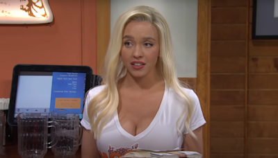 People Lost Their Marbles Over Sydney Sweeney's Hooters SNL Sketch, But It Didn't Even Crack The Top 5 This Year