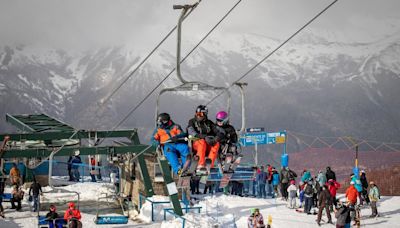 Casi 5 millones de turistas viajaron durante las vacaciones de invierno, un 12% menos que el año pasado