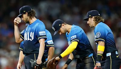 Mets run Aaron Nola off the mound in the fifth as Phillies drop series opener to NL East rival