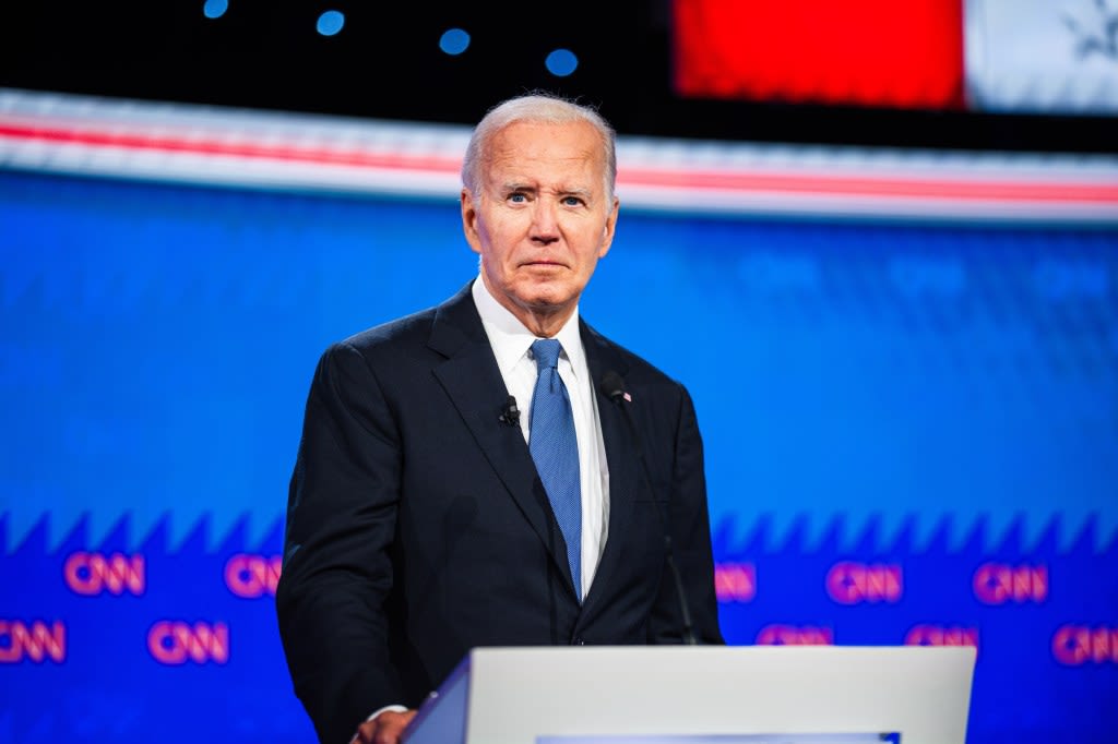 Biden campaigns through Pennsylvania as his team quietly braces for more Democratic defections