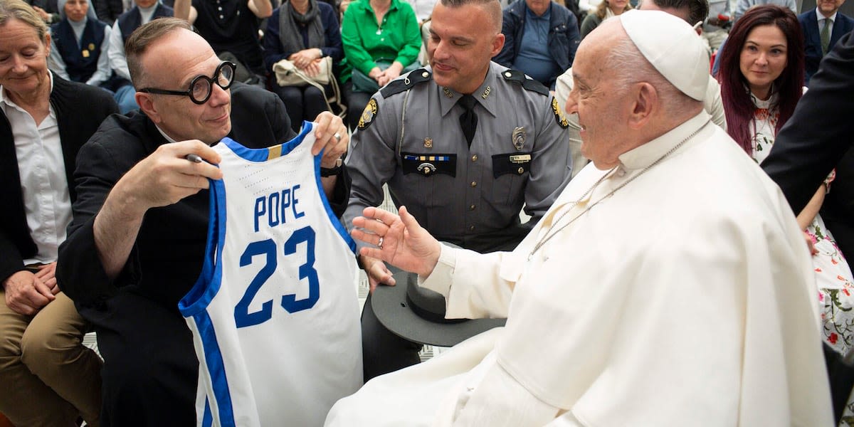 Go Cats! Ky. priest gives Pope Francis actual Pope jersey