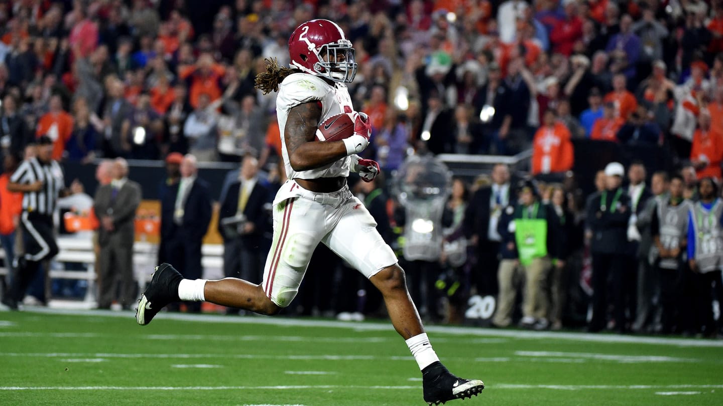 Crimson Tide Legend Derrick Henry Named Top 50 NFL Player of 2024