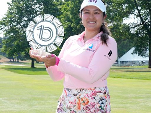Lilia Vu’s outstanding putting edges her past Lexi Thompson in epic LPGA playoff