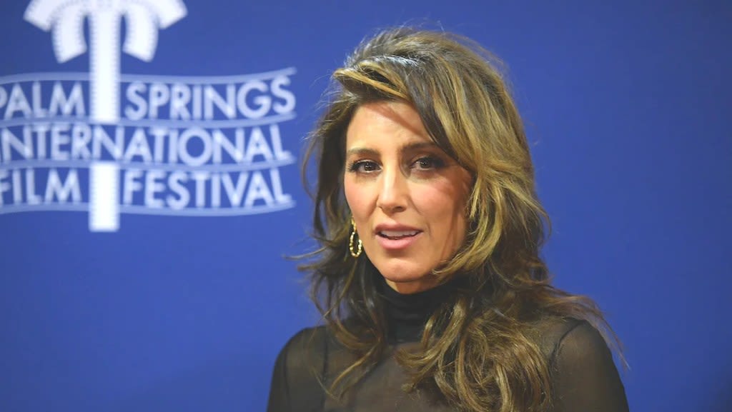 Jennifer Esposito Recalls ‘Notorious, Brutal’ Producer Who Tried to Kill Her Career 25 Years Ago