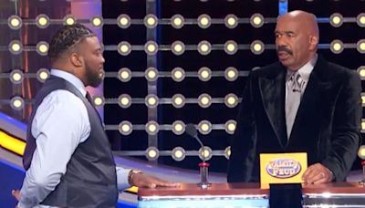 'Family Feud' contestant's response to poll about "sexy dreams" stuns Steve Harvey into silence