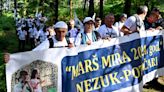 "Pour ne pas oublier", des milliers de personnes cheminent vers Srebrenica