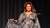 Shania Twain’s Bold New Hair Color Cause for Debate Among Fans