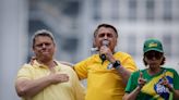 Tarcísio nega golpismo de Bolsonaro em público e atua nos bastidores para esfriar clima no STF