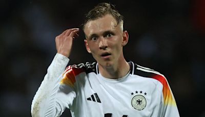 Chelsea and Aston Villa make bids for Germany striker