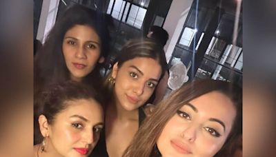 Sonakshi Sinha and Zaheer Iqbal party with friends ahead of their rumoured wedding; see pictures