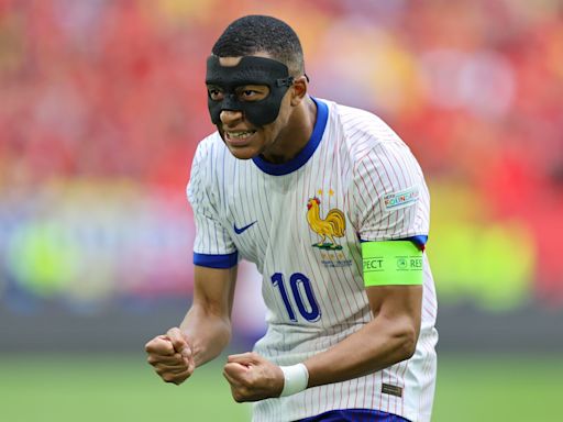 Spain trio out as Mbappe continues mask struggle for France - predicted line-ups