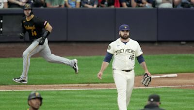 Pirates 12, Brewers 2: Loss turns ugly late