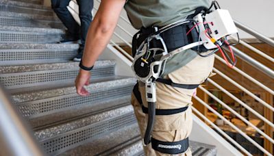 NC State researchers develop ready-to-wear exoskeleton to help people walk and run