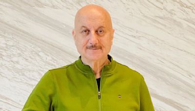 Anupam Kher Warns About His Fake Telegram Video Endorsing Betting Site: 'Please Don't Get Conned'