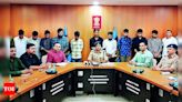 Inter-State Gang of Cyber Criminals Arrested for 'Digitally Detaining' Woman and Extorting 1.4 Crore | Surat News - Times of India