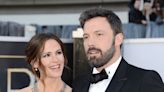 Ben Affleck llegó de un viaje con su ex Jennifer Garner horas antes de JLO solicitar el divorcio