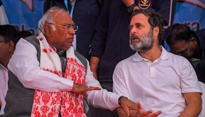 How Kharge Persuaded Rahul Gandhi to Send Controversial Karnataka Quota Bill in Cold Storage - News18