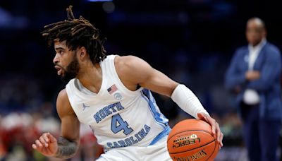 All-American Davis staying at UNC for fifth year