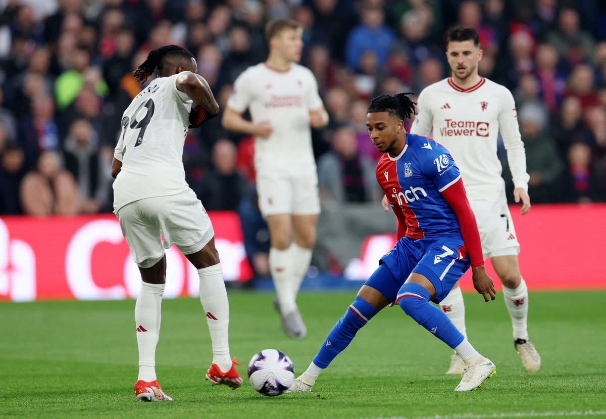 Crystal Palace vs Man Utd LIVE: Premier League score and goal updates as Bruno Fernandes misses out