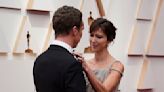 Sophie Hunter, la exitosa directora casada con Benedict Cumberbatch, quien “trabaja de marido” mientras ella ensaya en el Colón