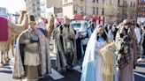 Los tres Reyes Magos aterrizan en el barrio latino de Harlem en Nueva York