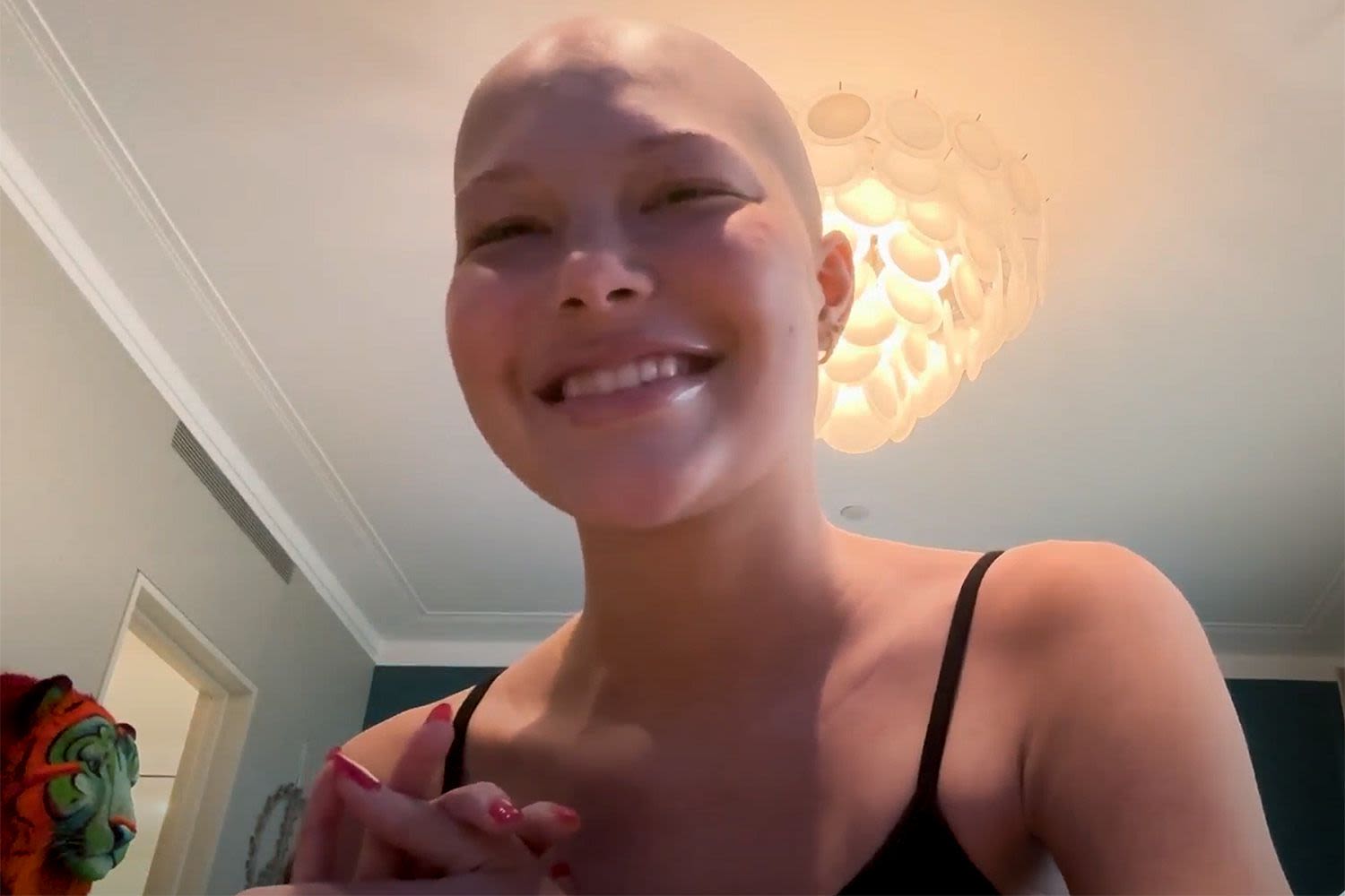 Michael Strahan’s Daughter Isabella Jokes About Hair Loss amid Chemo for Brain Tumor: 'Oh My Gosh, She's Bald!'