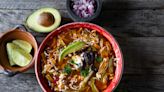 Sopas y caldos mexicanos: 8 recetas para complementar tu cena del 15 de septiembre