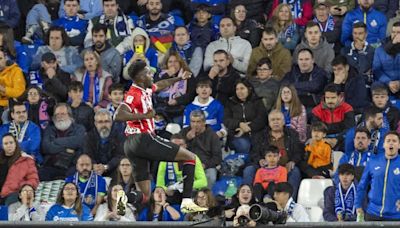 El Athletic vuelve a ganar tras un ejercicio de supervivencia