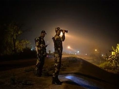 BSF foils infiltration bid along Indo-B'desh border in Bengal