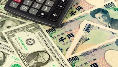 Japanese Yen awaits Fed decision before the next leg of a directional move