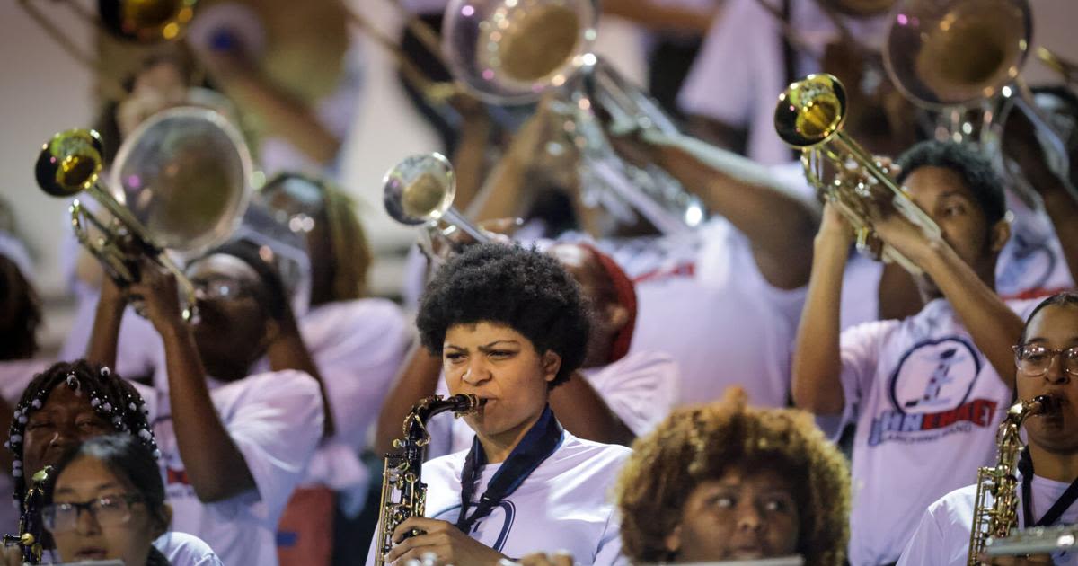 Marrero community mourns death of beloved John Ehret High School band director